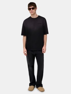 CAMISETA OVERSIZE CON PARCHE DE BANDANA