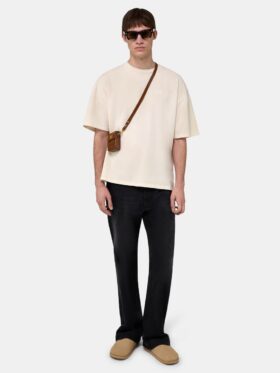 CAMISETA OVERSIZE CON PARCHE DE BANDANA