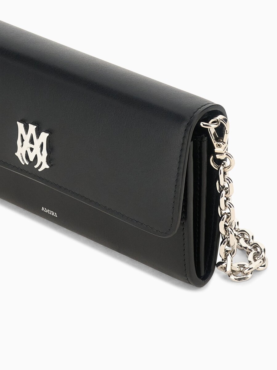 CARTERA CON CADENA MA PARA MUJER