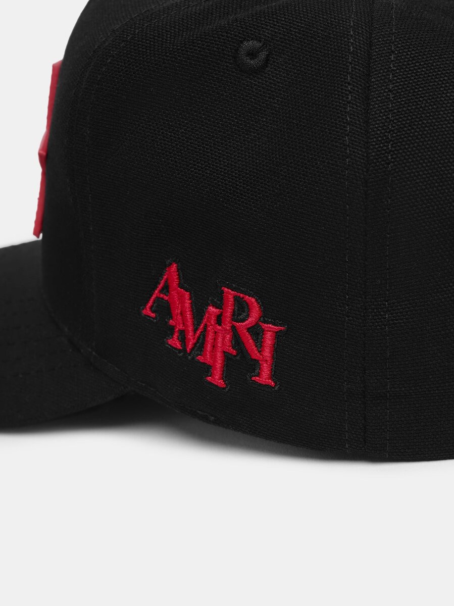 GORRA AMIRI DE LONA COMPLETA CON TRES ESTRELLAS DESPALMADAS