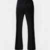 KICK FLARE (ENTREPIERNA DE 32")