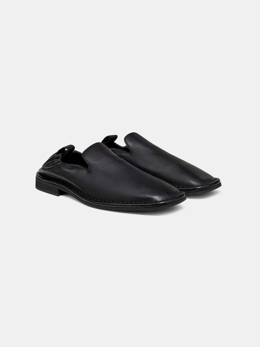 MOCASINES SIN CORDONES