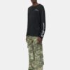 PANTALÓN CARGO DE CAMUFLAJE CON VARIOS BOLSILLOS