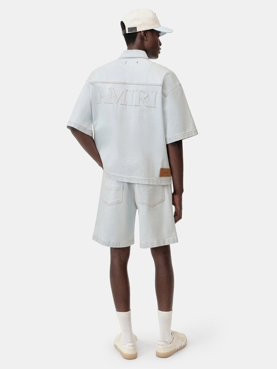 CAMISA AMIRI DE MANGA CORTA CON BOTONES A PRESIÓN Y LOGOTIPO 3D