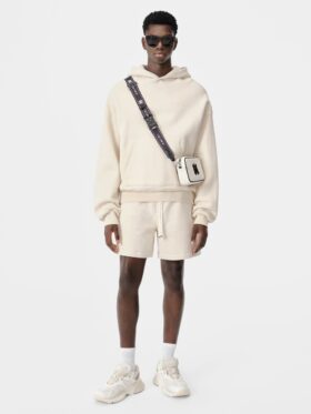 PANTALÓN CORTO BORDADO DE AMIRI