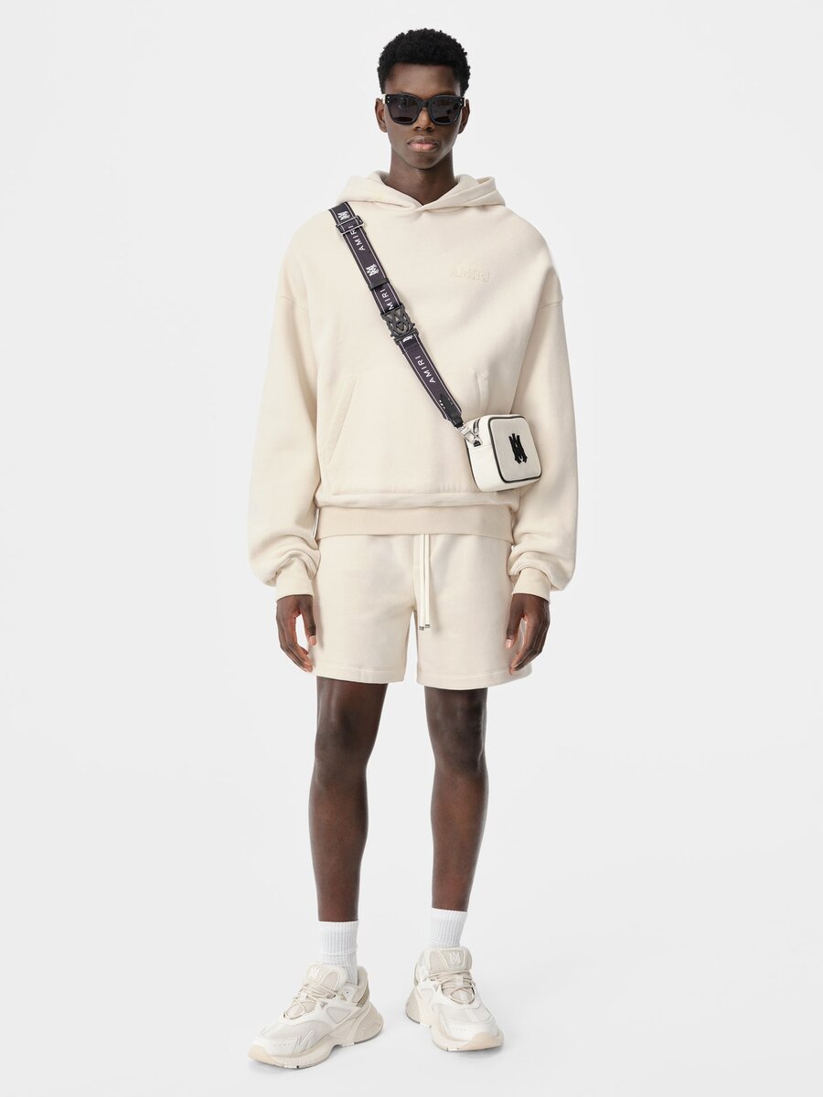 PANTALÓN CORTO BORDADO DE AMIRI