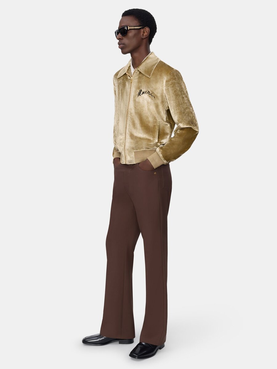 PANTALÓN DE CORTE ANCHO