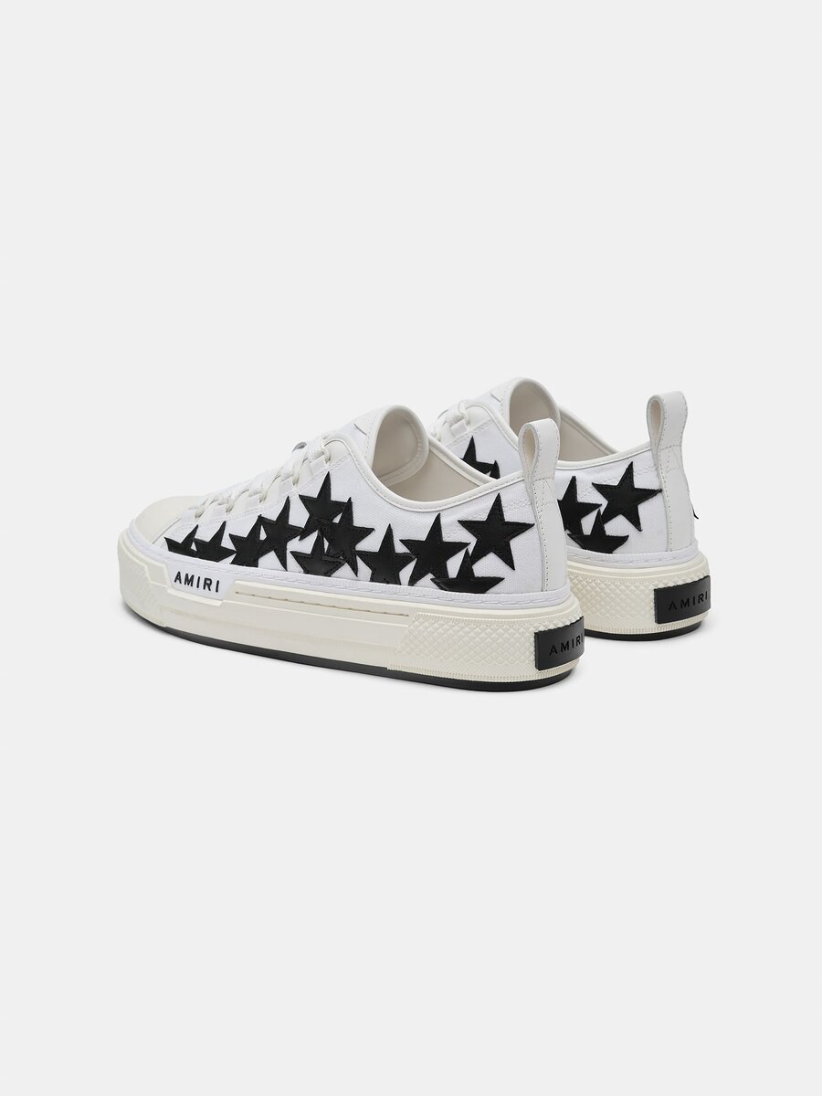 STARS COURT LOW